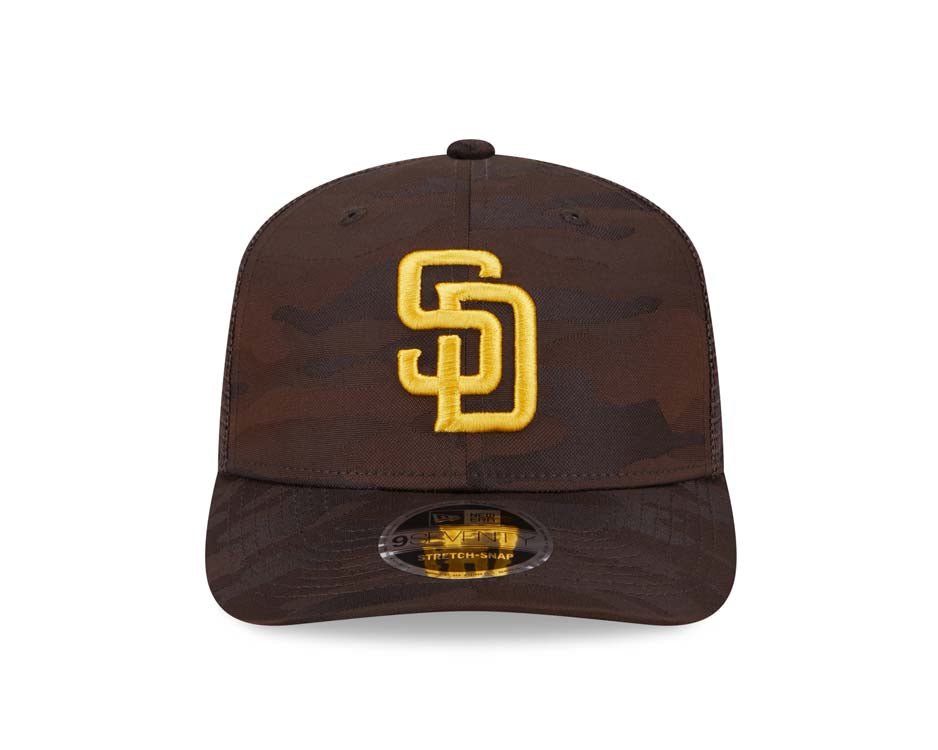 San Diego Padres New Era MLB 9SEVENTY 970 Mesh/Trucker Snapback Cap Hat Camo Brown Crown/Visor Yellow Logo