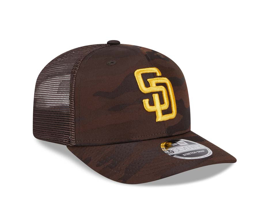 San Diego Padres New Era MLB 9SEVENTY 970 Mesh/Trucker Snapback Cap Hat Camo Brown Crown/Visor Yellow Logo
