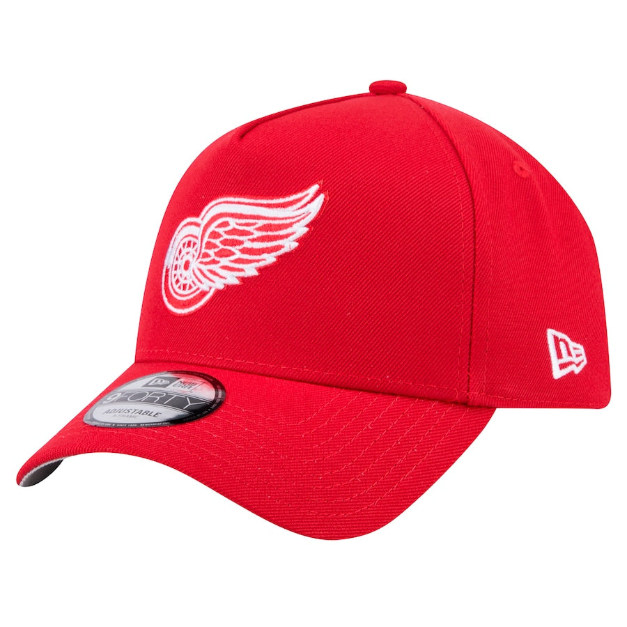 Detroit Red Wings New Era NHL 9FORTY 940 Adjustable A-Frame Cap Hat Red Crown/Visor Team Color Logo