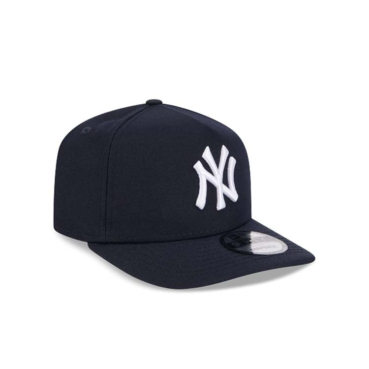 New York Yankees New Era MLB 9FIFTY 950 Snapback A-Frame Cap Hat Navy Blue Crown/Visor White Logo