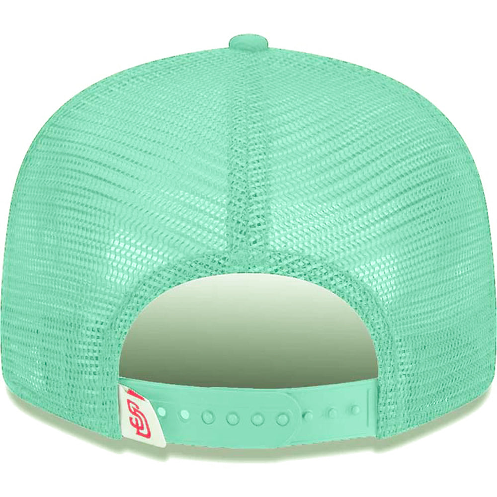 (City Connect) San Diego Padres New Era MLB 9FIFTY 950 Snapback Trucker/Mesh Cap Hat Teal Crown/Visor Magenta Logo