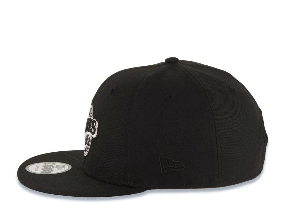 San Diego Padres New Era MLB 9FIFTY 950 Snapback Cap Hat Black Crown/Visor Black/White Baseball Club Logo Green UV