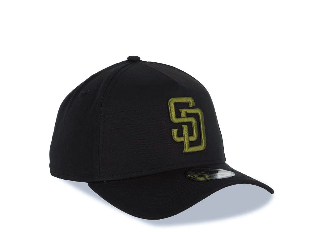 San Diego Padres New Era MLB 9FORTY 940 Adjustable A-Frame Cap Hat Black Crown/Visor Dark Green Logo