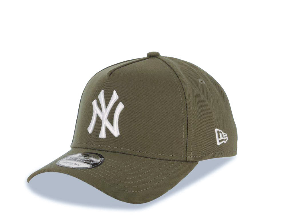 New York Yankees New Era MLB 9FORTY 940 Adjustable A-Frame Cap Hat Olive Green Crown/Visor White Logo 1998 World Series Side Patch