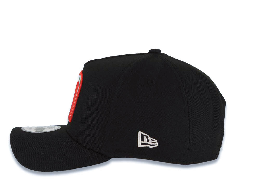 Mexico New Era WBC World Baseball Classic 9FORTY 940 Adjustable A-Frame Cap Hat Black Crown/Visor Team Color Logo Mexico Flag Side Patch Gray UV