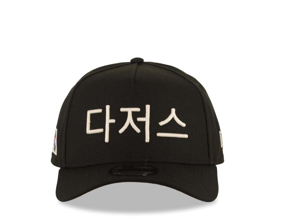 Los Angeles Dodgers New Era MLB 9FORTY 940 Adjustable A-Frame Cap Hat Black Crown/Visor White Korean Script Logo Korea Flag Side Patch