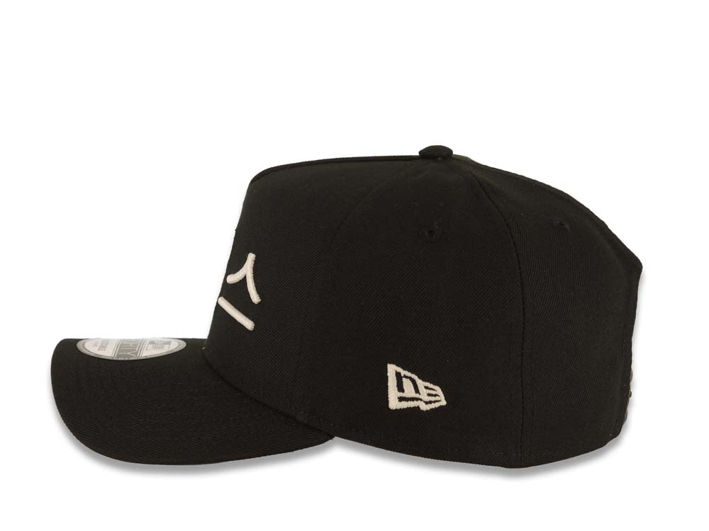 Los Angeles Dodgers New Era MLB 9FORTY 940 Adjustable A-Frame Cap Hat Black Crown/Visor White Korean Script Logo Korea Flag Side Patch