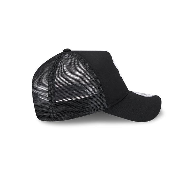 Chicago White Sox New Era MLB 9FORTY 940 Adjustable A-Frame Mes/Trucker Cap Hat Black Crown/Visor White Logo