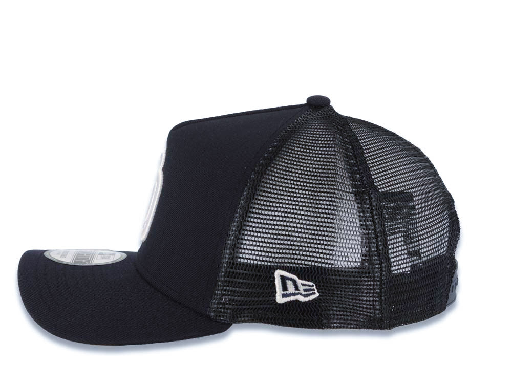 San Diego Padres New Era MLB 9FORTY 940 Adjustable A-Frame Mesh Trucker Cap Hat Navy Blue Crown/Visor White Logo