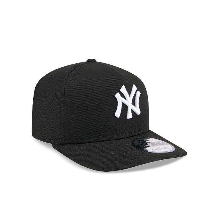 New York Yankees New Era MLB 9FIFTY 950 Snapback A-Frame Cap Hat Black Crown/Visor White Logo Gray UV
