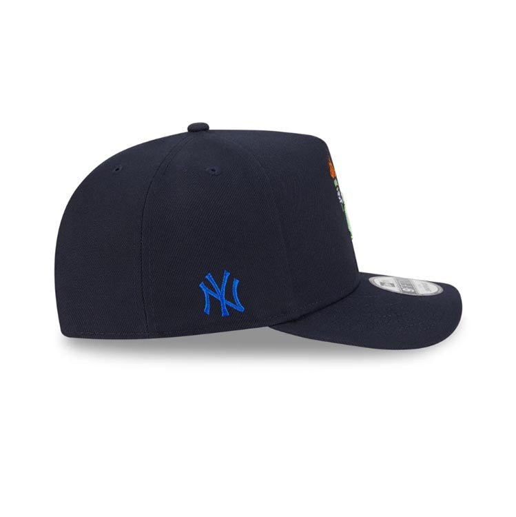 New York Yankees New Era MLB 9FIFTY 950 Snapback A-Frame Cap Hat Navy Blue Crown/Visor Green Logo Liberty Cartoon