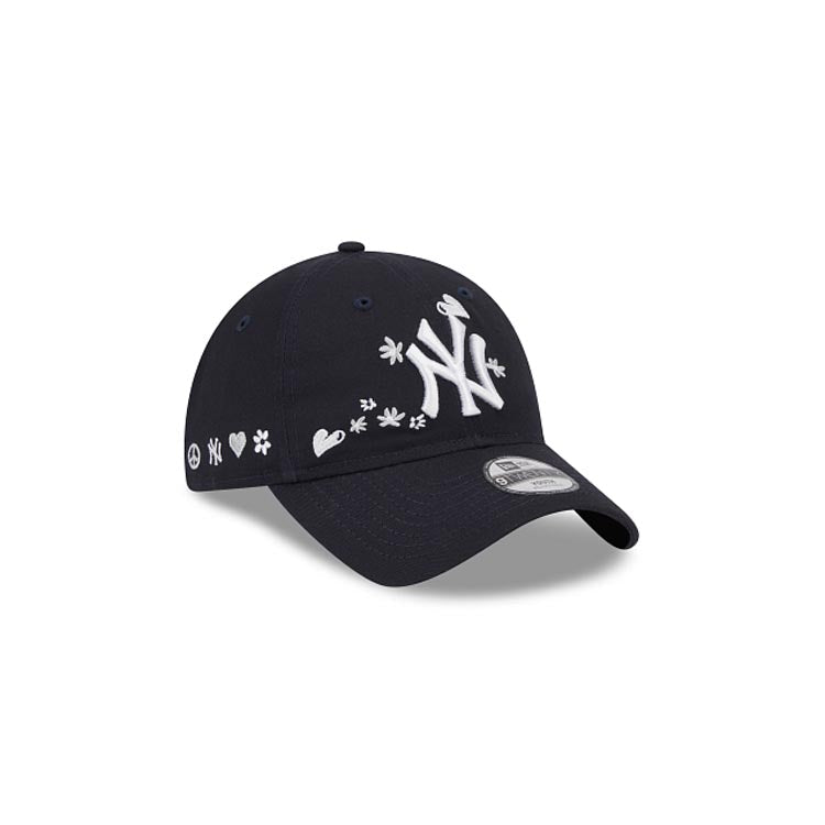 (Youth) New York Yankees New Era MLB 9TWENTY 920 Kid Adjustable Cap Hat Navy Blue Crown/Visor White Logo Flower