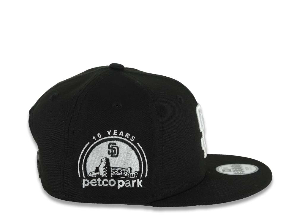 (Youth)San Diego Padres New Era MLB 9FIFTY 950 Kid Snapback Cap Hat Black Crown/Visor White Logo With Palm Tree 10 Years Petcopark Side Patch Gray UV