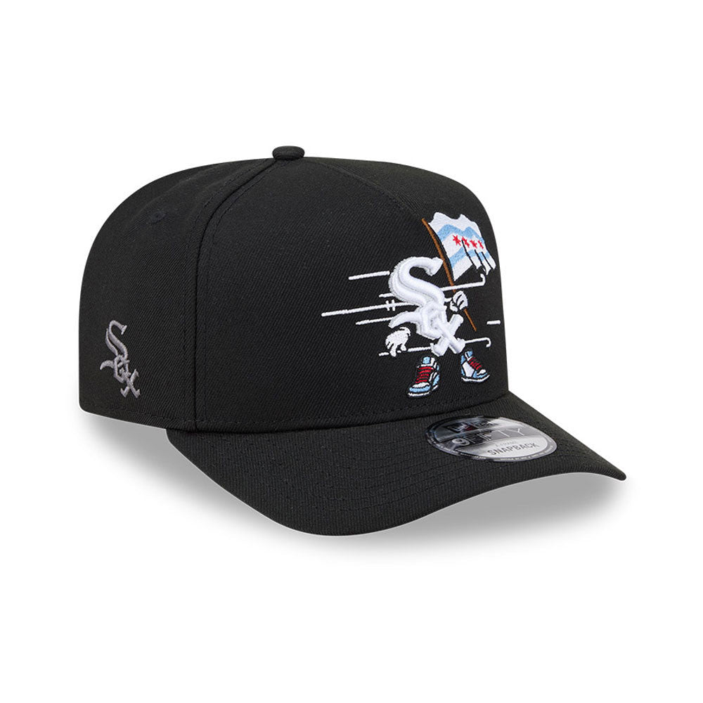 Chicago White Sox New Era MLB 9FIFTY 950 Snapback A-Frame Cap Hat Black Crown/Visor White Logo With Cartoon Gray UV