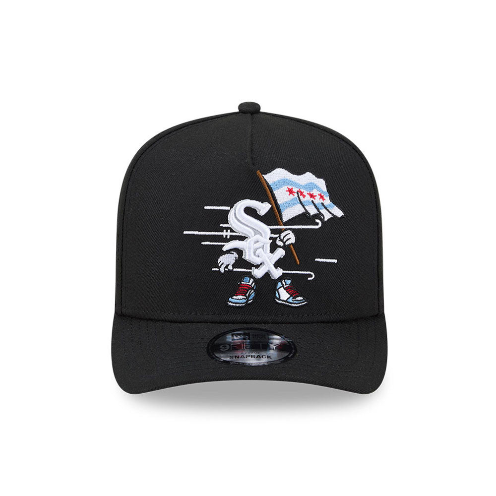 Chicago White Sox New Era MLB 9FIFTY 950 Snapback A-Frame Cap Hat Black Crown/Visor White Logo With Cartoon Gray UV