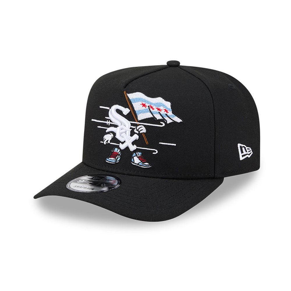 Chicago White Sox New Era MLB 9FIFTY 950 Snapback A-Frame Cap Hat Black Crown/Visor White Logo With Cartoon Gray UV