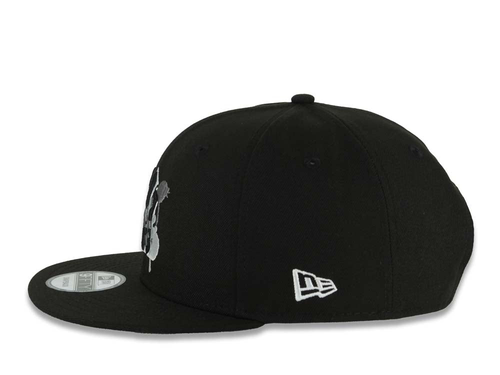 (Capland Exclusive) New York Yankees New Era MLB 9FIFTY 950 Snapback Black Cap Hat Black/White/Gray Splatter Logo