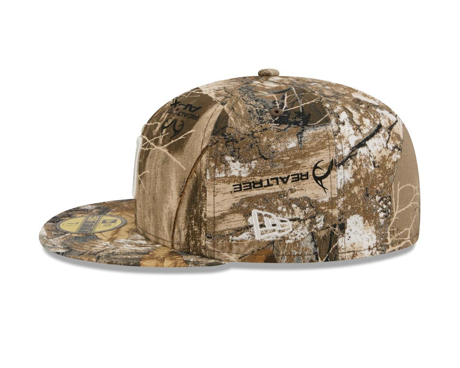 San Diego Padres New Era MLB 59FIFTY 5950 Fitted Cap Hat Real Tree Camo Crown/Visor White Logo Gray UV