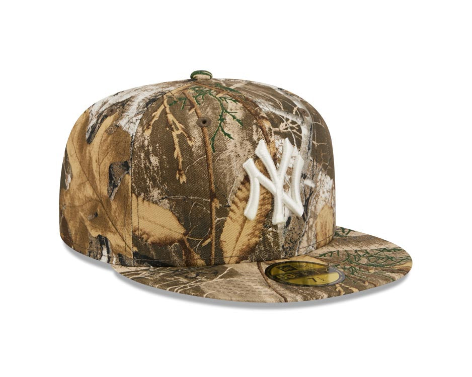 New York Yankees New Era MLB 59FIFTY 5950 Fitted Cap Hat Real Tree Camo Crown/Visor White Logo Gray UV