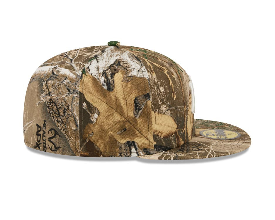New York Yankees New Era MLB 59FIFTY 5950 Fitted Cap Hat Real Tree Camo Crown/Visor White Logo Gray UV