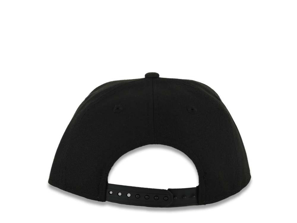 (Youth)San Diego Padres New Era MLB 9FIFTY 950 Kid Snapback Cap Hat Black Crown/Visor Metallic Gold 1969 Major League Baseball Script Logo Gray UV