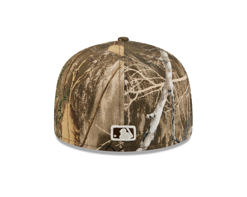 San Francisco Giants New Era MLB 59FIFTY 5950 Fitted Cap Hat Real Tree Edge Camo Crown/Visor White Logo Gray UV