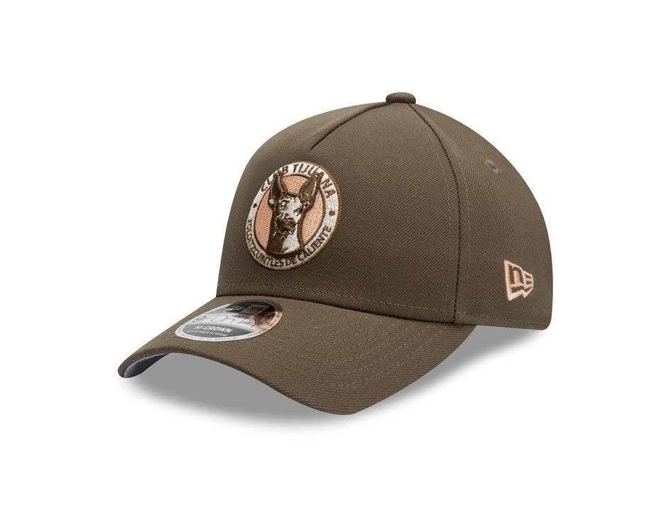 Xolos de Tijuana New Era Liga MX 9FORTY 940 Adjustable M-crown Cap Hat Olive Green Crown/Visor Peach/Olive Logo Gray UV