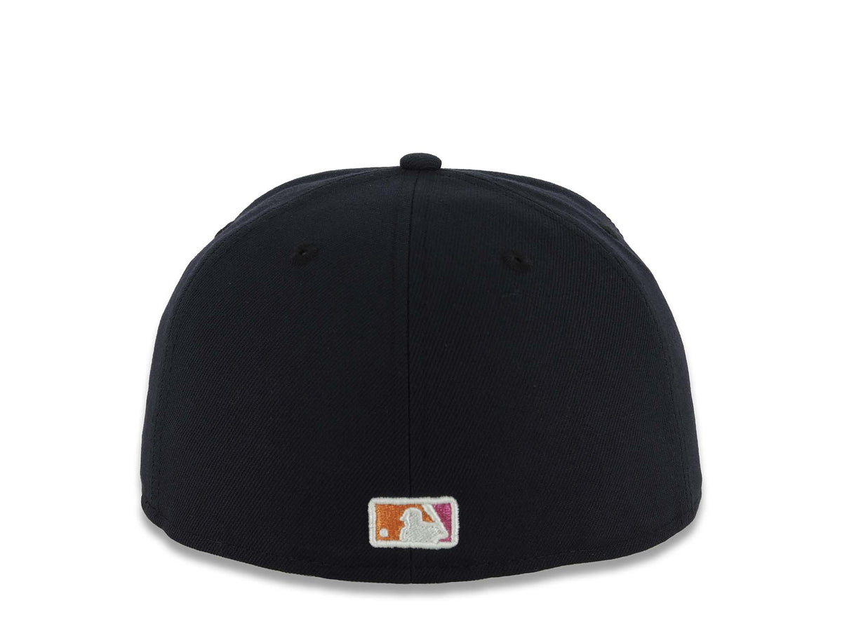 San Diego Padres New Era MLB 59FIFTY 5950 Fitted Cap Hat Navy Blue Crown/Visor White/Magenta Logo Gray UV (2026 City Connect Batting Practice)