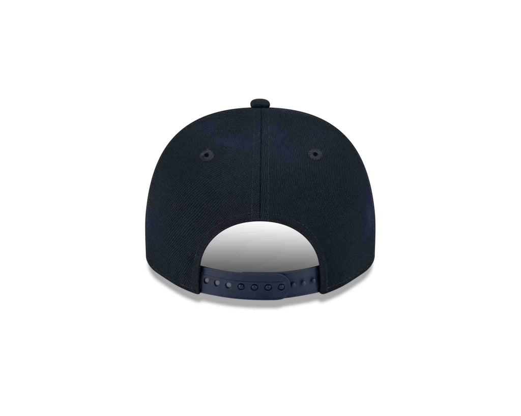 (Youth) New York Yankees New Era MLB 9FIFTY 950 A-Frame Snapback Cap Hat Navy Blue Crown/Visor White Logo 2000 World Series Side Patch Gray UV
