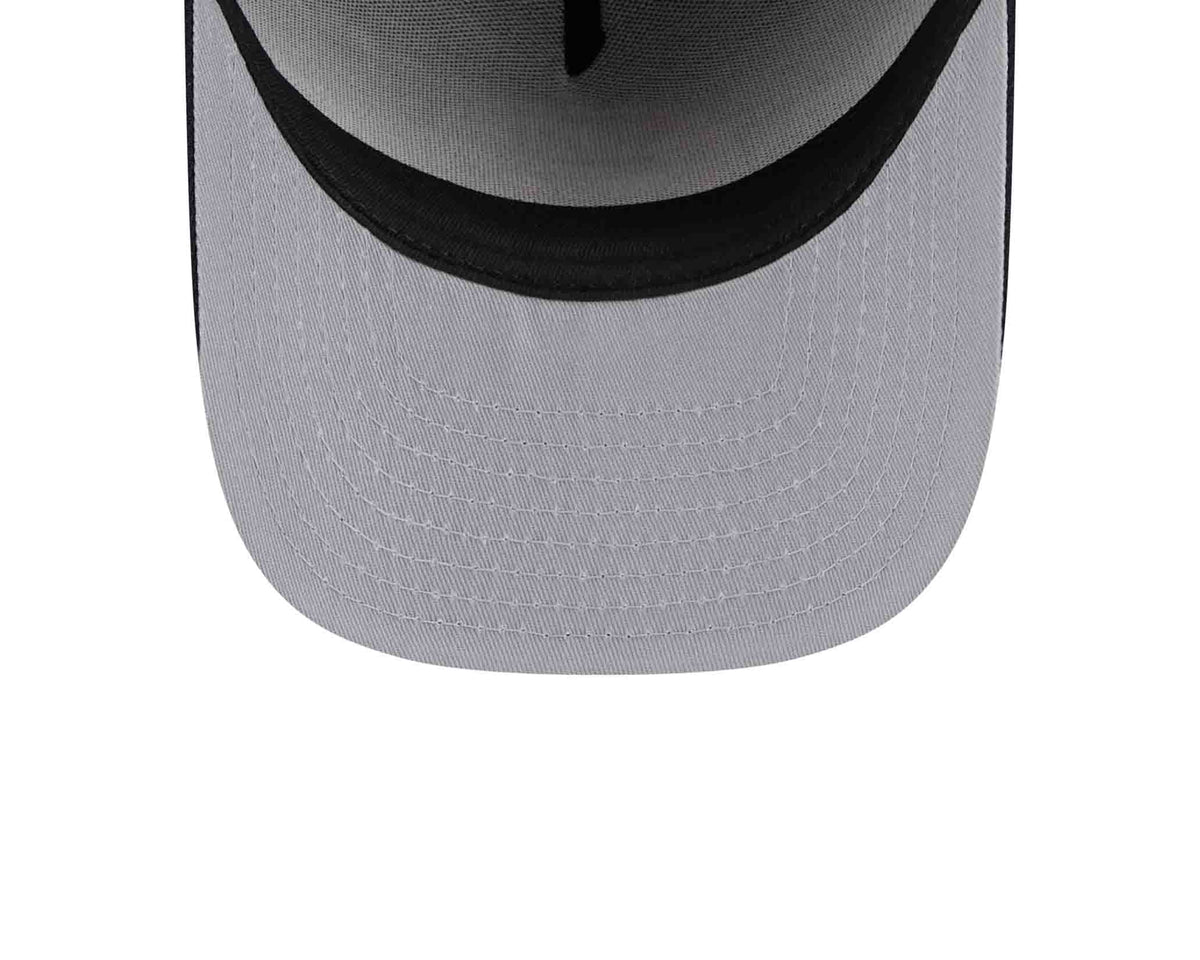 (Youth) New York Yankees New Era MLB 9FIFTY 950 A-Frame Snapback Cap Hat Navy Blue Crown/Visor White Logo 2000 World Series Side Patch Gray UV