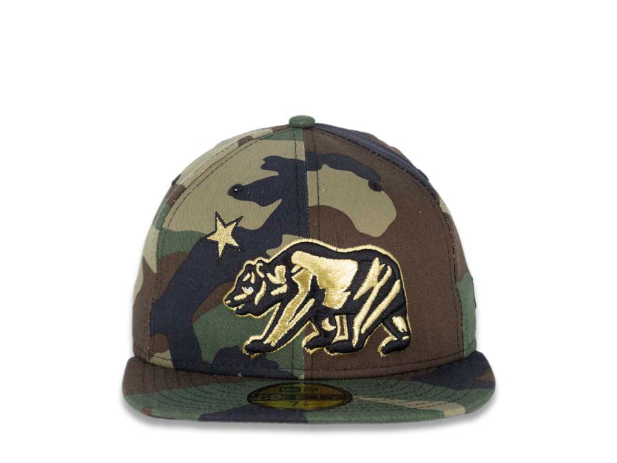 California Republic New Era 59FIFTY 5950 Fitted Cap Hat Camo Crown/Visor Metallic Gold/Black X-Large Logo