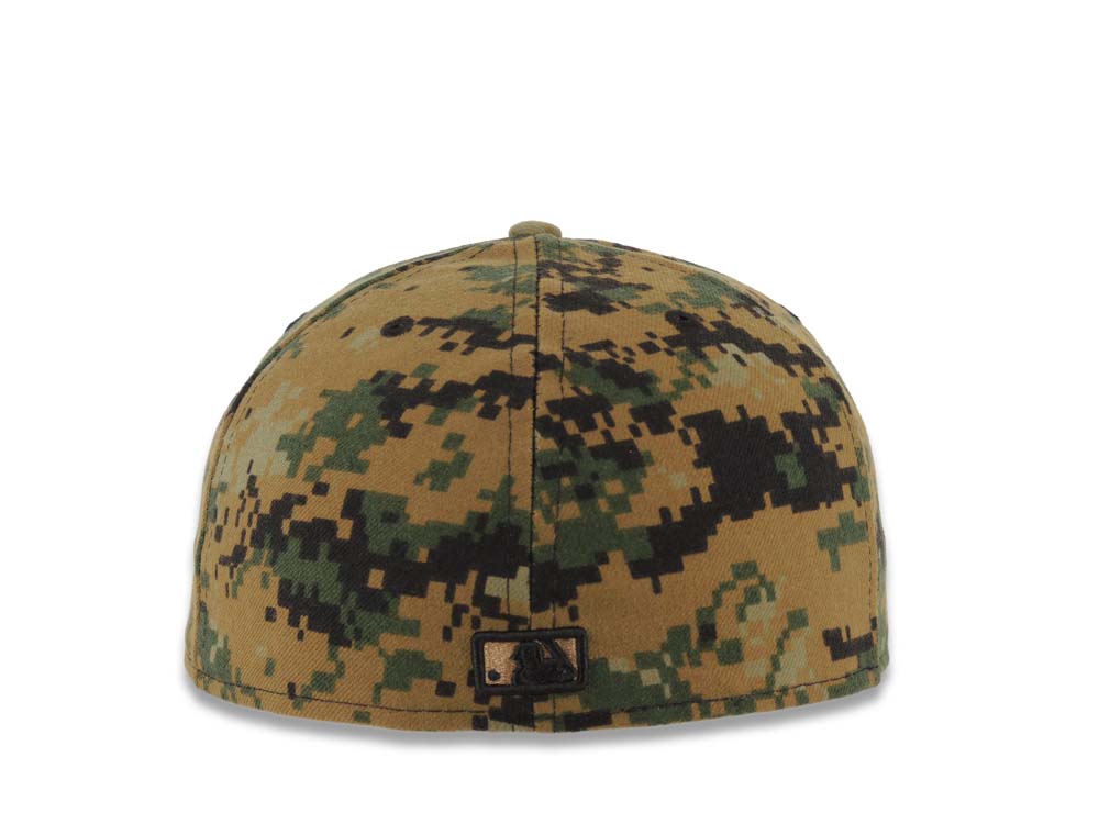 Boston Red Sox New Era MLB 59FIFTY 5950 Fitted Cap Hat Digital Camo/Black Crown/Visor Team Color Logo