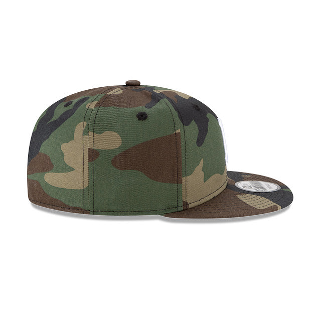Pittsburgh Pirates New Era MLB 9FIFTY 950 Snapback Cap Hat Camo Crown/Visor White Logo