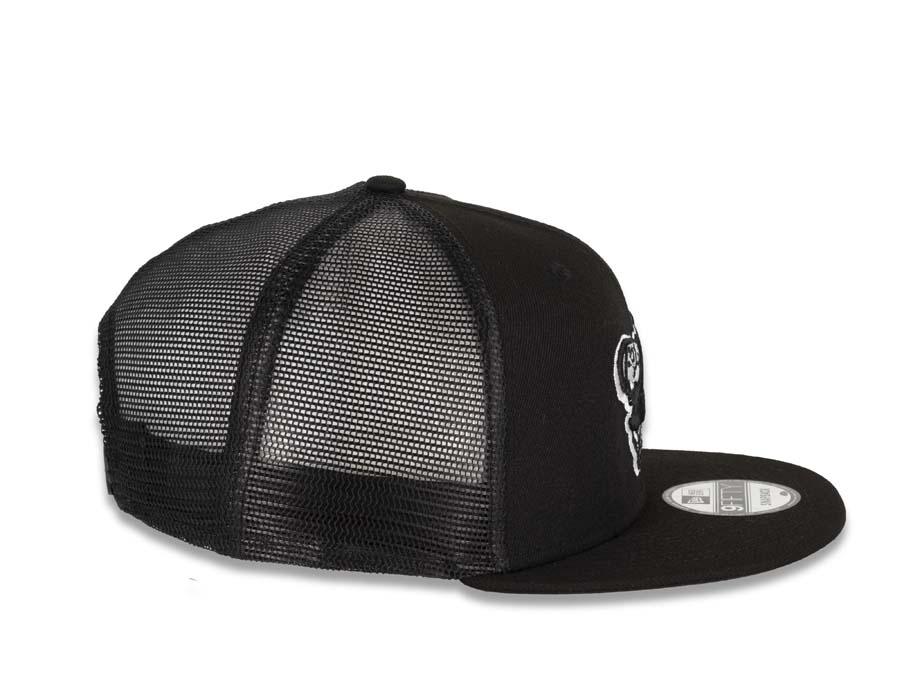 San Diego Padres New Era MLB 9FIFTY 950 Mesh Trucker Snapback Cap Hat Black Crown/Visor Black/White "Swinging Friar" Logo