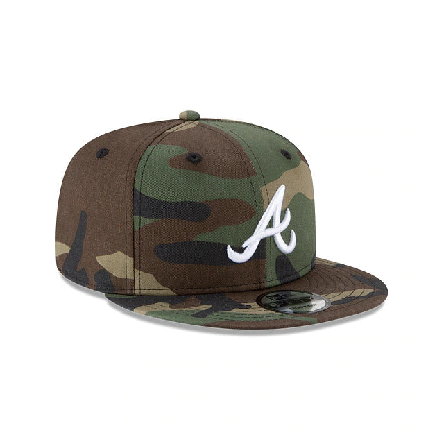 Atlanta Braves New Era MLB 9FIFTY 950 Snapback Cap Hat Camo Crown/Visor White Logo