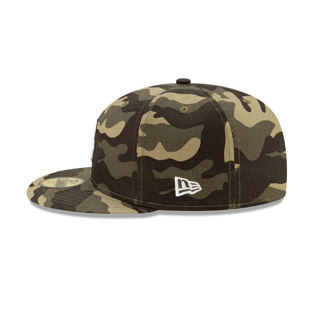Boston Red Sox New Era MLB 59FIFTY 5950 Fitted Cap Hat Camo Crown/Visor White./Black Logo (Armed Forces Day 2020)