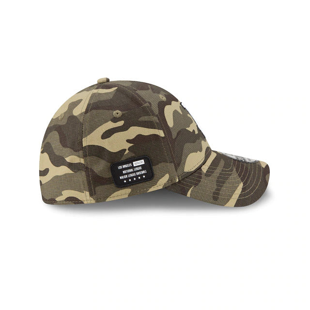 Los Angeles Dodgers New Era MLB 39THIRTY 3930 Flexfit Cap Hat Camo Crown/Visor Team Color Logo (Armed Forces Day 2020)