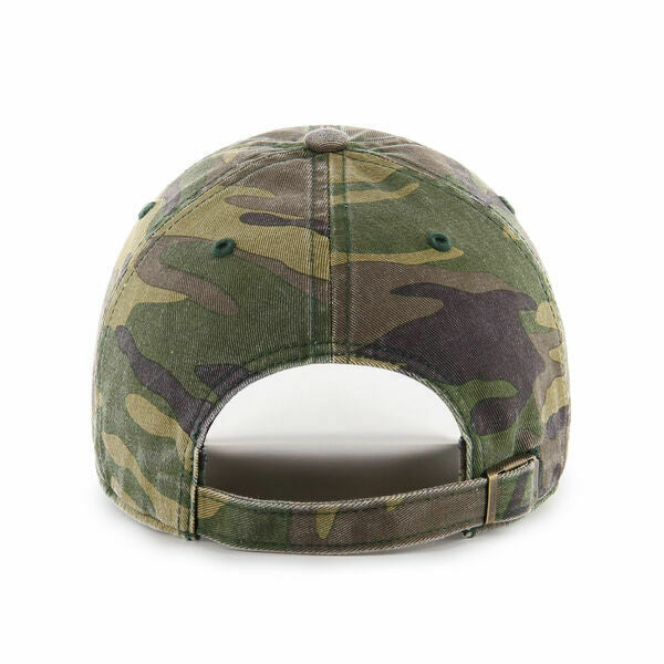 Boston Red Sox '47 Brand MLB Clean Up Adjustable Cap Hat Camo Crown/Visor Red/White Logo
