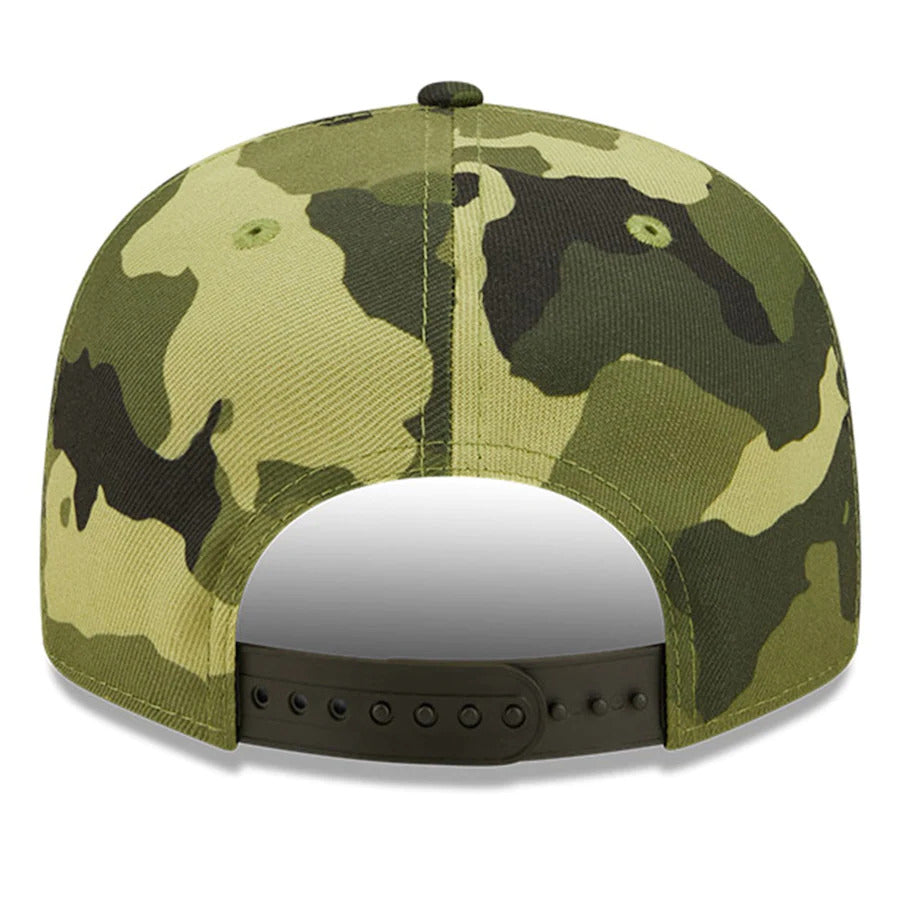 Atlanta Braves New Era MLB 9FIFTY 950 Snapback Cap Hat Camo Crown/Visor Camo Flag/Gold Logo (2022 Armed Forces Day)