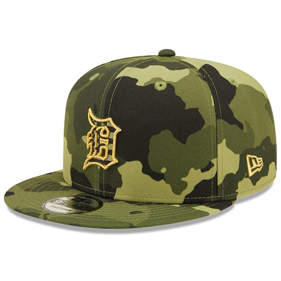 Detroit Tigers New Era MLB 9FIFTY 950 Snapback Cap Hat Camo Crown/Visor Camo Flag/Gold Logo (2022 Armed Forces Day)