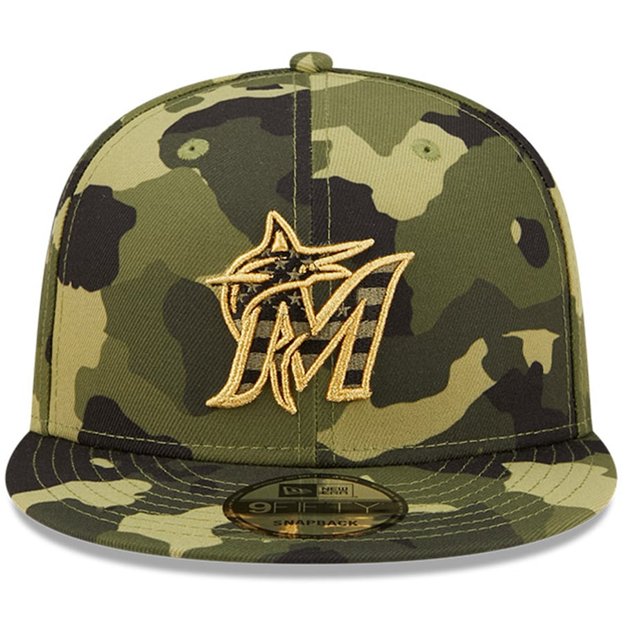 Miami Marlins New Era MLB 9FIFTY 950 Snapback Cap Hat Camo Crown/Visor Camo Flag/Gold Logo (2022 Armed Forces Day)