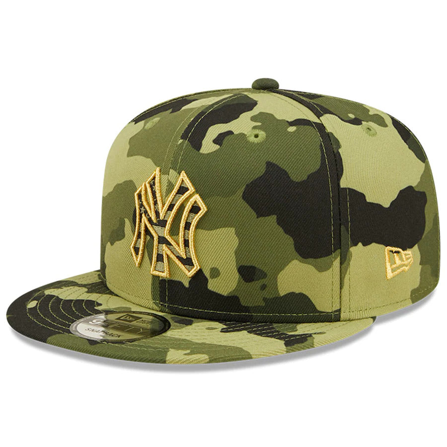 New York Yankees New Era MLB 9FIFTY 950 Snapback Cap Hat Camo Crown/Visor Camo Flag/Gold Logo (2022 Armed Forces Day)