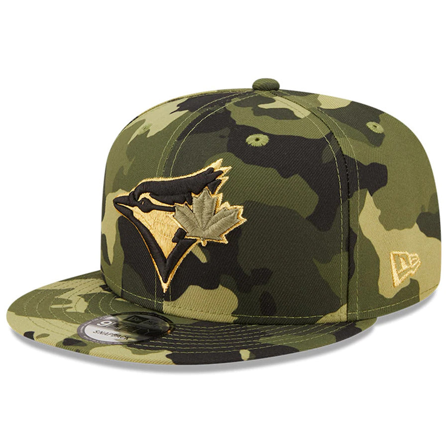 Toronto Blue Jays New Era MLB 9FIFTY 950 Snapback Cap Hat Camo Crown/Visor Camo Flag/Gold Logo (2022 Armed Forces Day)