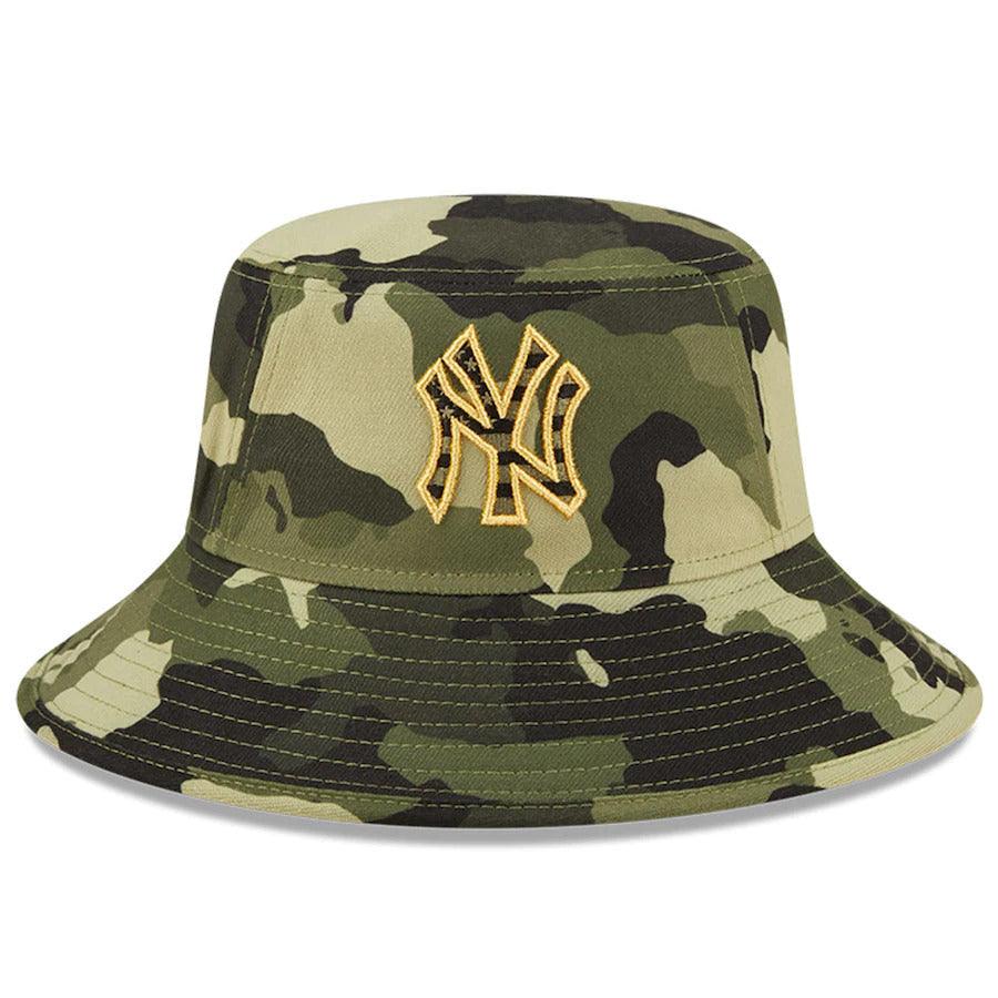 New York Yankees New Era MLB Bucket Cap Hat Camo Crown/Visor Camo Flag/Gold Logo (2022 Armed Forces Day)