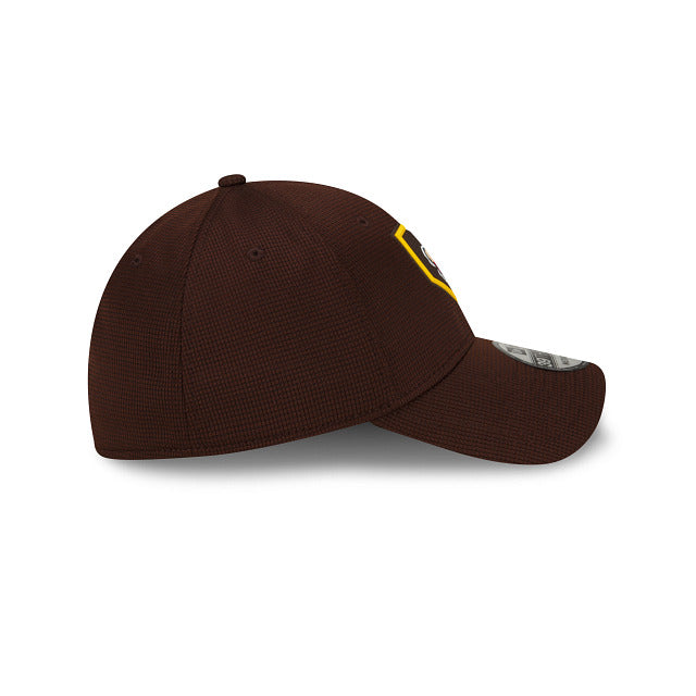 San Diego Padres New Era MLB 39THIRTY 3930 Flexfit Cap Hat Brown Crown/Visor Red/Yellow Swinging Friar Logo (2022 Clubhouse Cooperstown Collection)