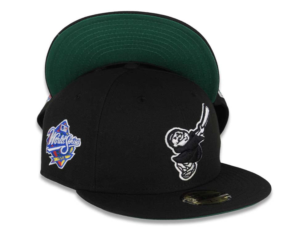 San Diego Padres New Era MLB 59FIFTY 5950 Fitted Cap Hat Black Crown/Visor Black/White Swinging Friar Logo 1998 World Series Side Patch Green UV