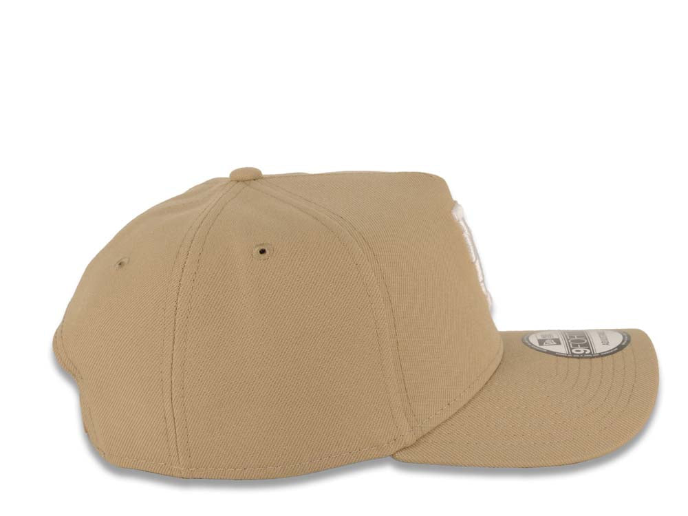 Los Angeles Dodgers New Era MLB 9FORTY 940 Adjustable A-Frame Cap Hat Khaki Crown/Visor White Upside Down Logo