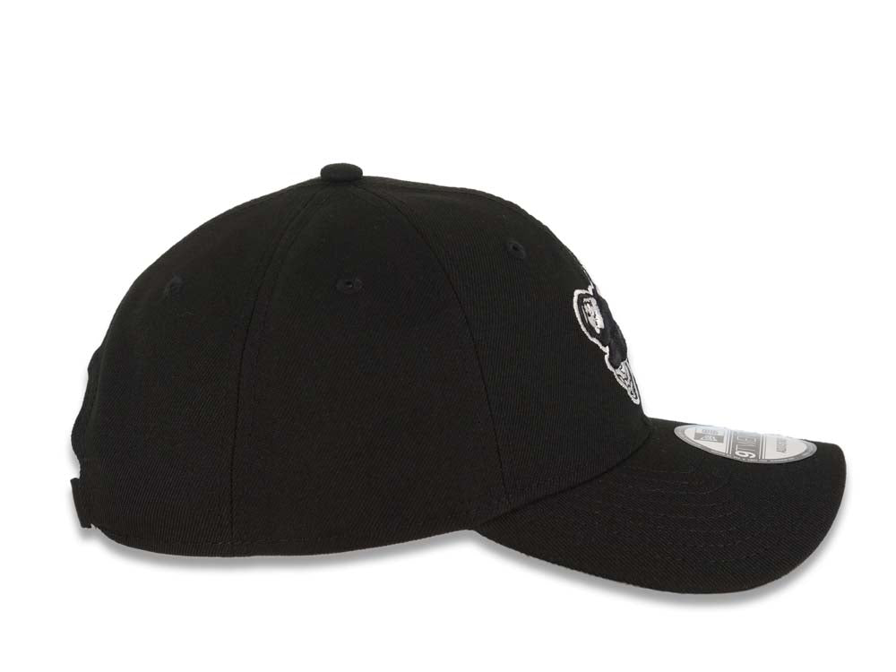 San Diego Padres New Era MLB 9TWENTY 920 Adjustable Cap Hat Black Crown/Visor Black/White Swinging Friar Logo