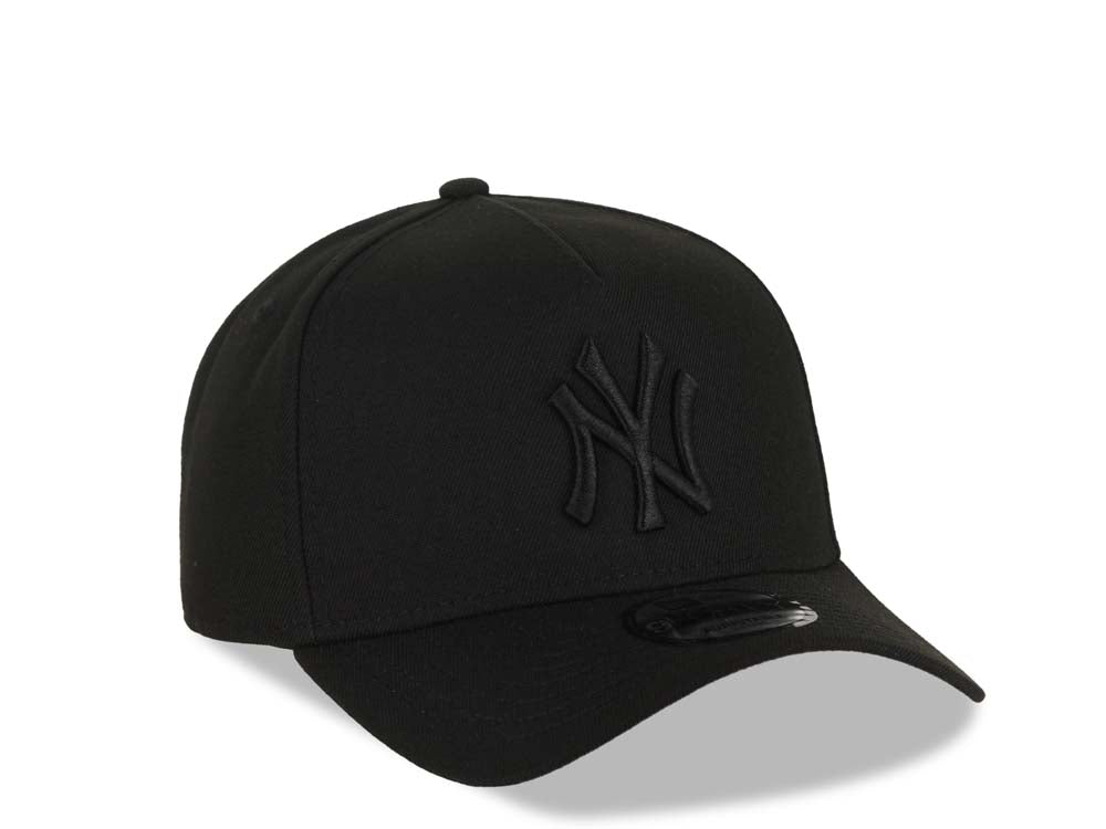 New York Yankees New Era MLB 9FORTY 940 Adjustable A-Frame Cap Hat Black Crown/Visor Black Logo Gray UV