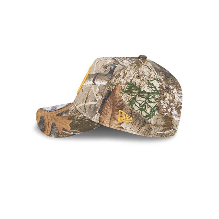 San Diego Padres New Era MLB 9FORTY 940 Adjustable A-Frame Cap Hat Real Tree Edge Camo Crown/Visor Yellow Logo
